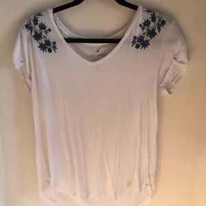 American Eagle Soft and Sexy Flower Tee